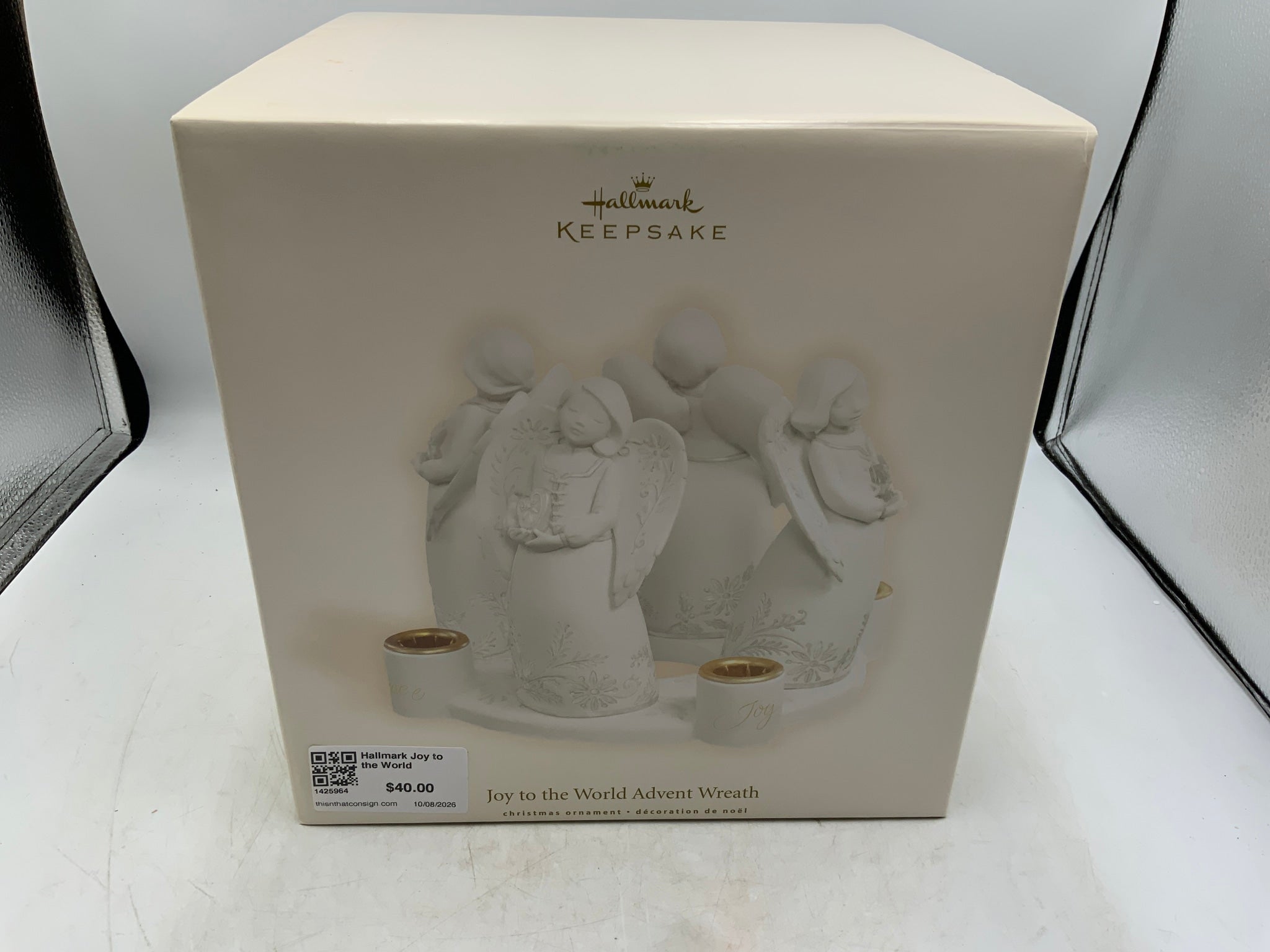 Hallmark Joy to the World